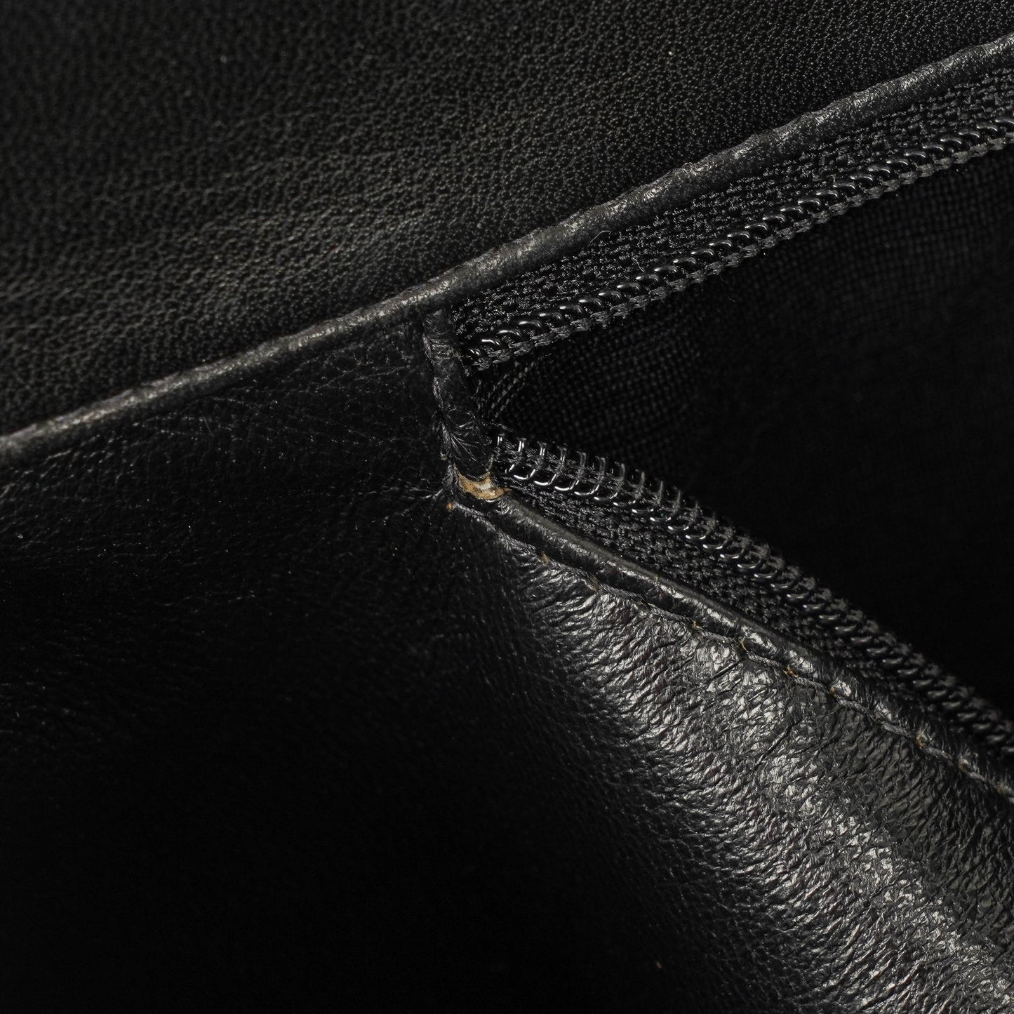 Chanel Grand Shopping Tote aus gestepptem Lammleder mit goldfarbener Hardware