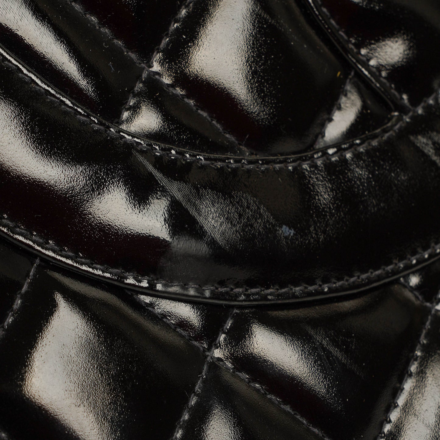 Chanel Grand Shopping Tote aus gestepptem Lammleder mit goldfarbener Hardware