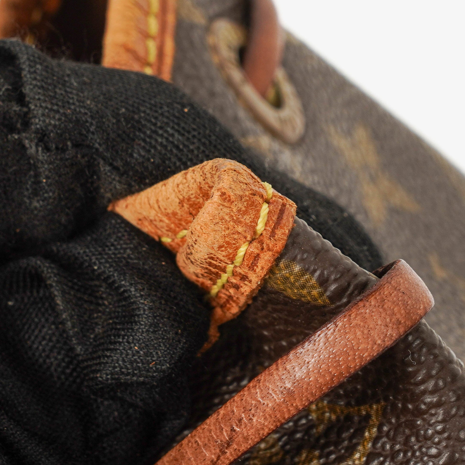 Louis Vuitton Noé Grande GM Schultertasche aus Monogram Canvas