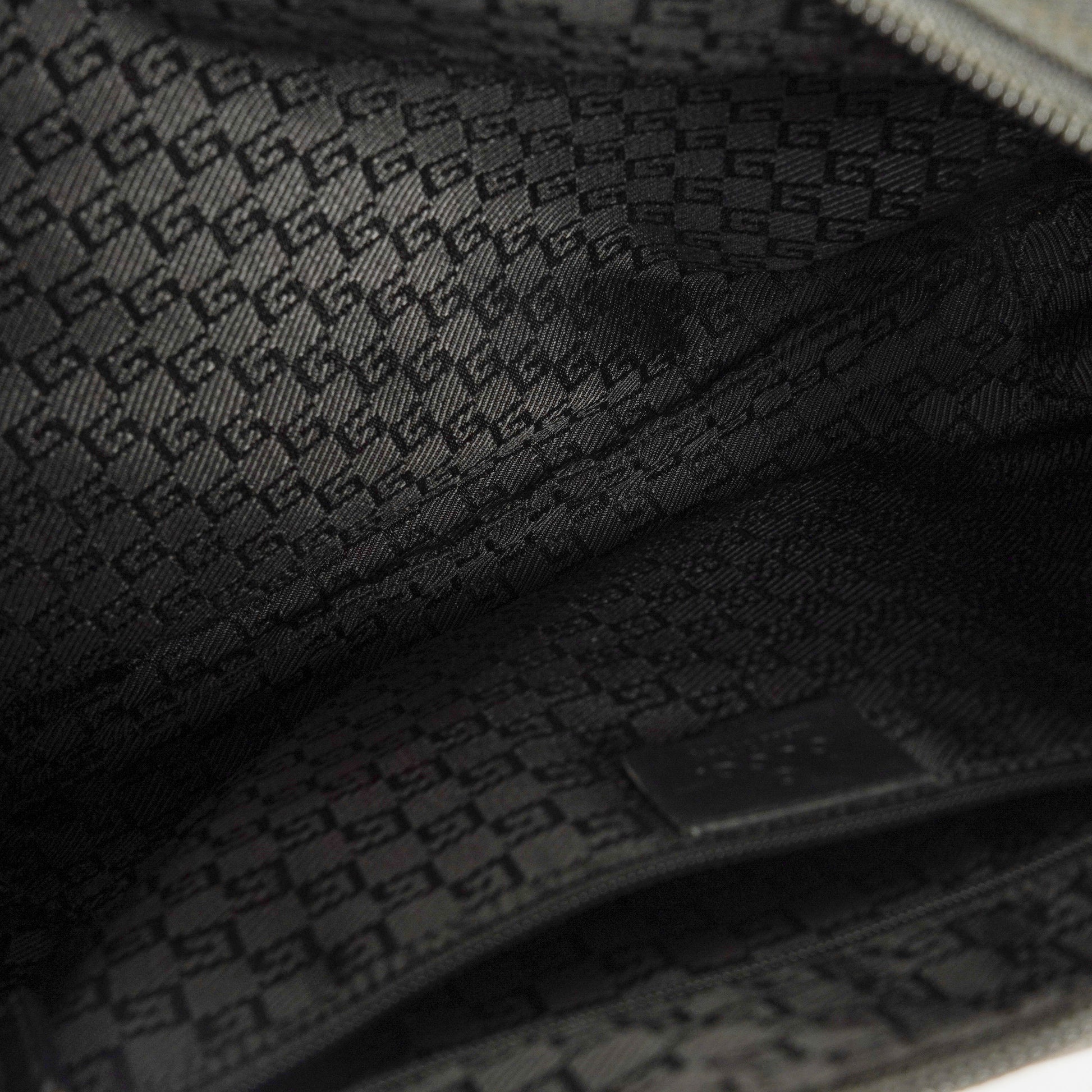 Gucci Hobo Bag aus schwarzem Nylon und Leder mit geflochtenem Griff und Ring