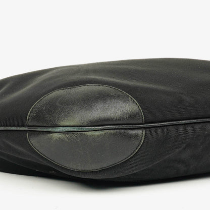 Gucci Hobo Bag aus schwarzem Nylon und Leder mit geflochtenem Griff und Ring