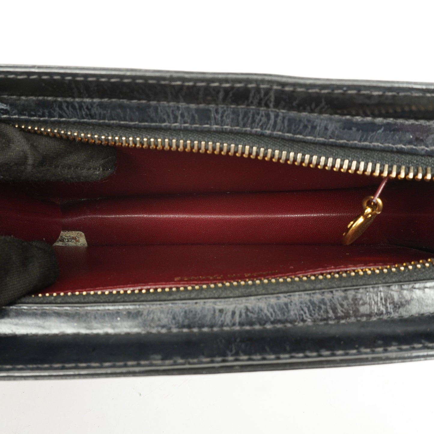 Chanel CC Handgelenktasche aus schwarzem Lackleder mit 24K Goldbeschlägen