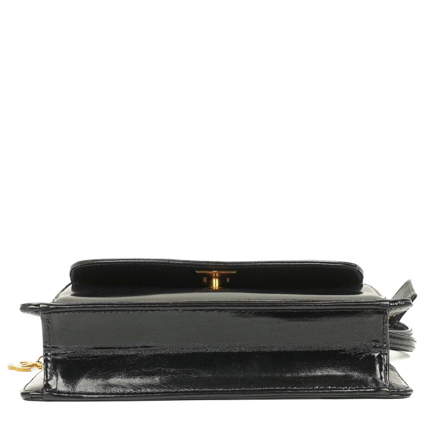 Chanel CC Handgelenktasche aus schwarzem Lackleder mit 24K Goldbeschlägen