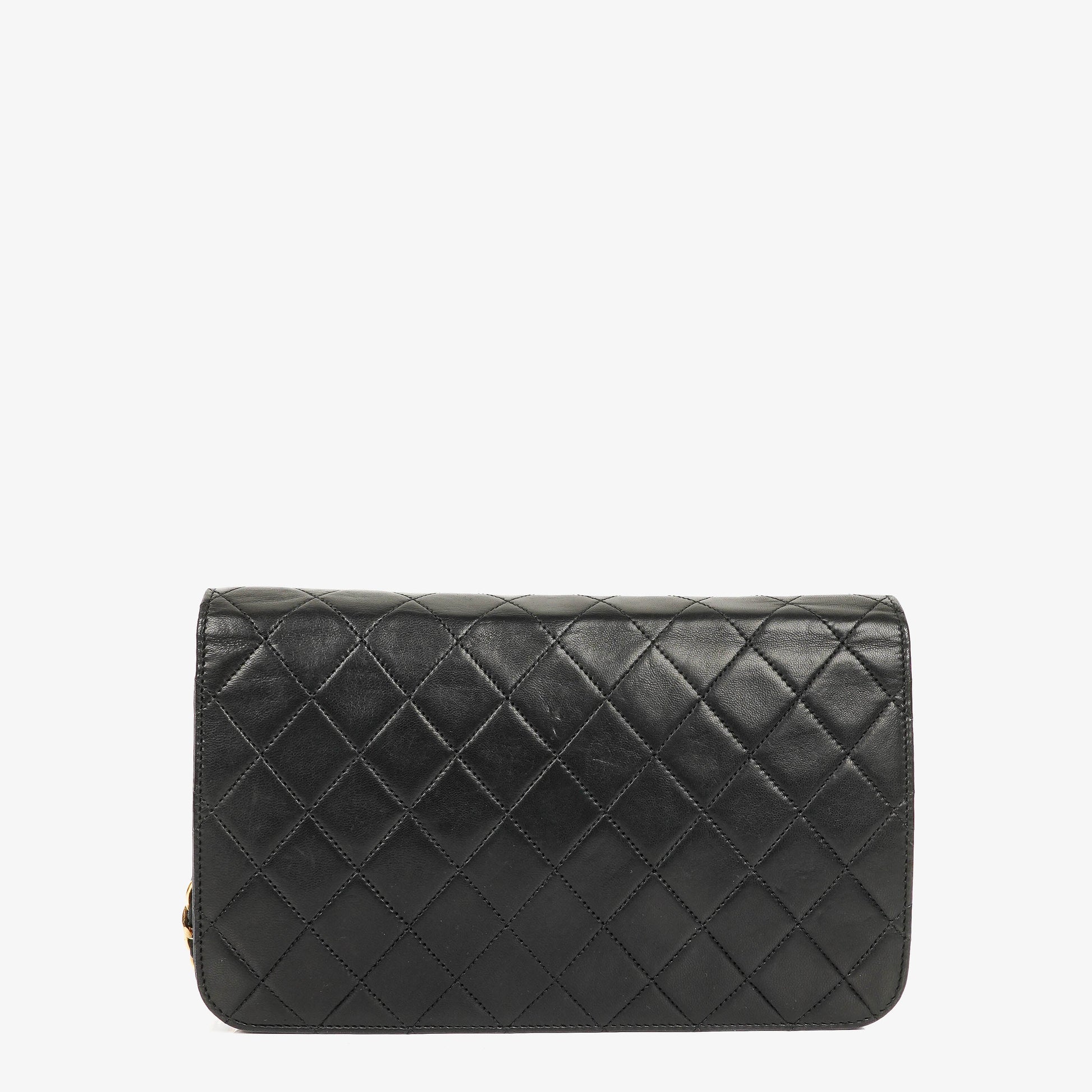 CHANEL Classic Full Flap Bag aus schwarzem gestepptem Lammleder mit 24K vergoldeten Beschlägen