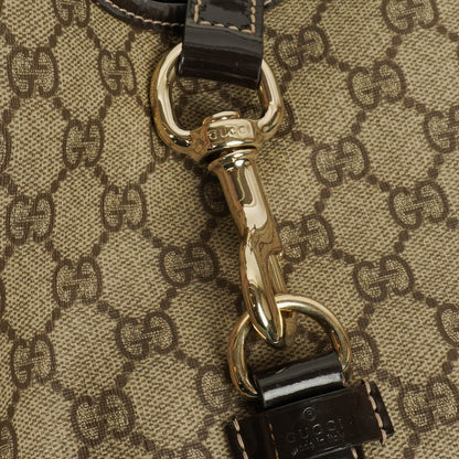 Gucci Supreme GG Canvas Bardot Joy Schultertasche
