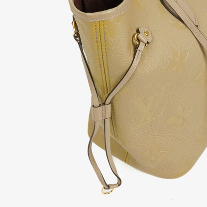 Louis Vuitton Neverfull MM Empreinte Leder Tote Bag
