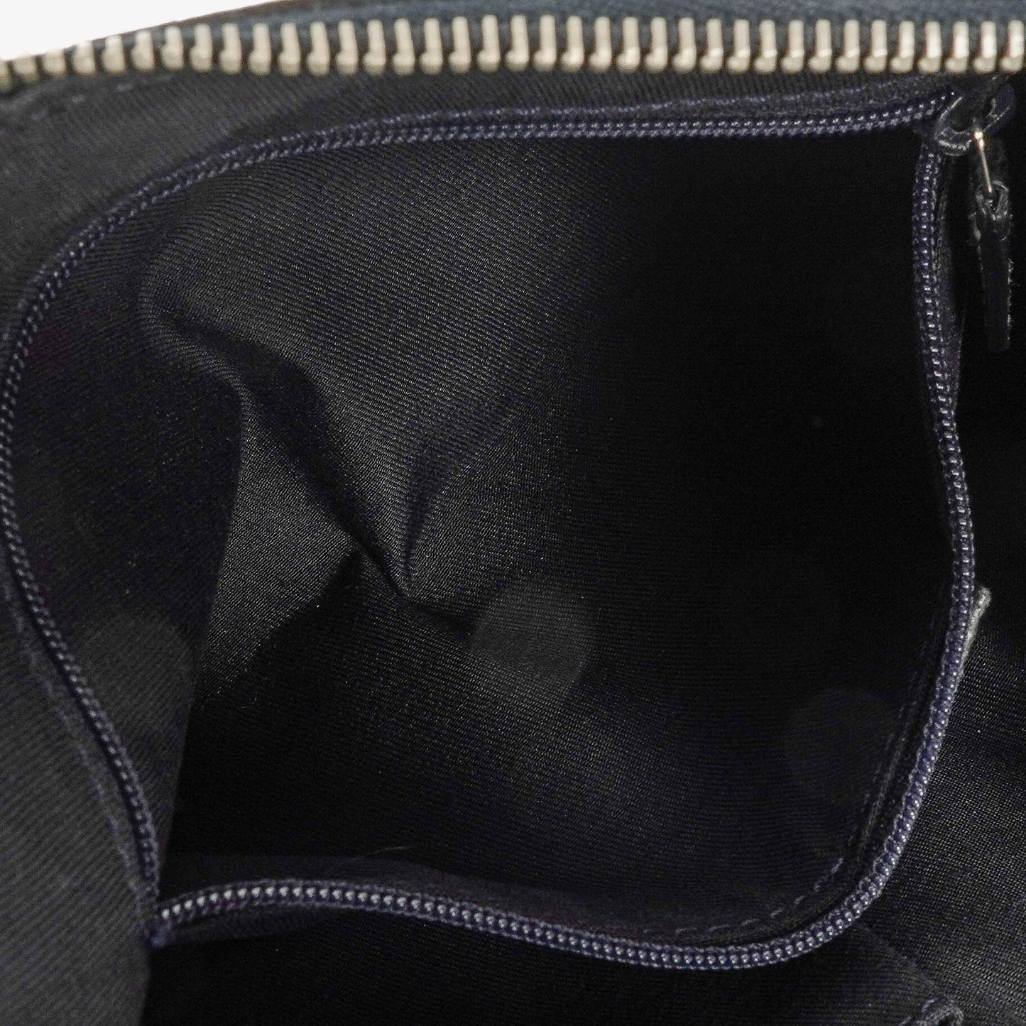 Gucci Charmy Hobo-Tasche aus Navy GG Canvas