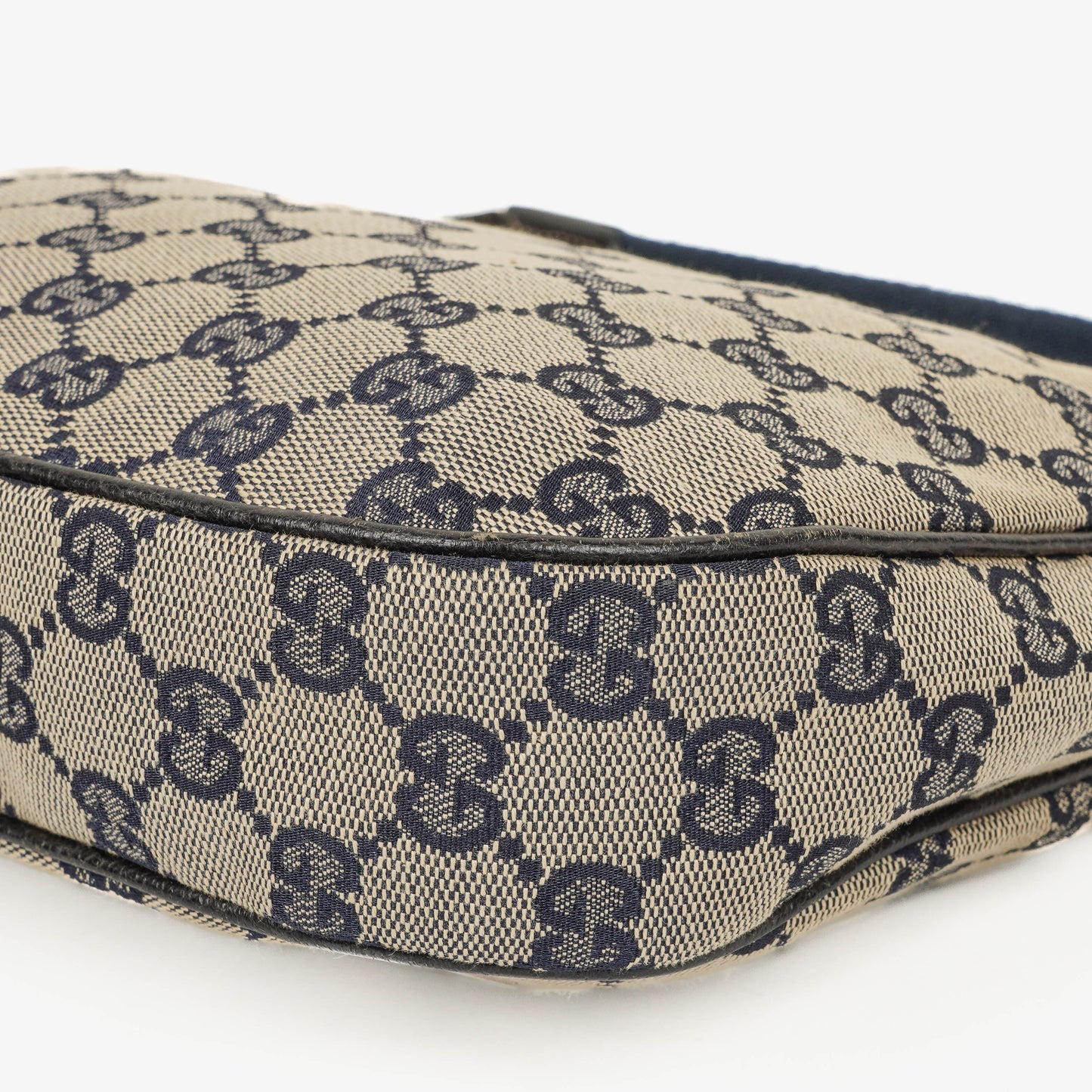 Gucci Charmy Hobo-Tasche aus Navy GG Canvas