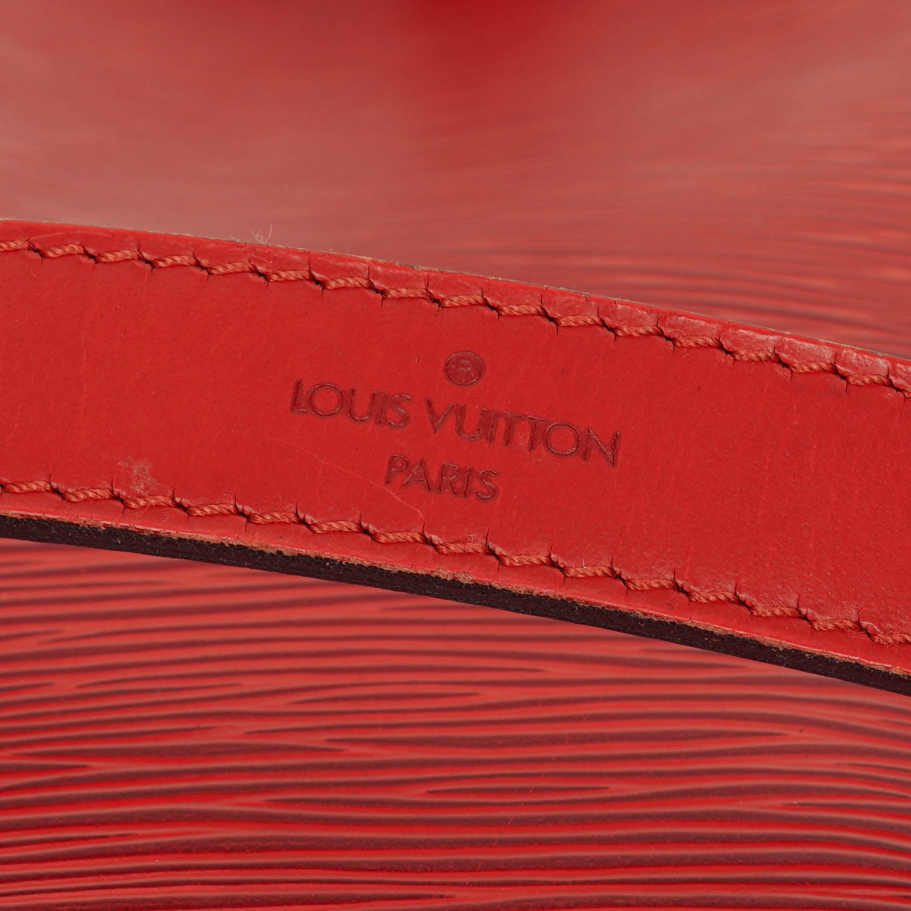 Louis Vuitton Noe Grande GM rote Epi Leder Schultertasche