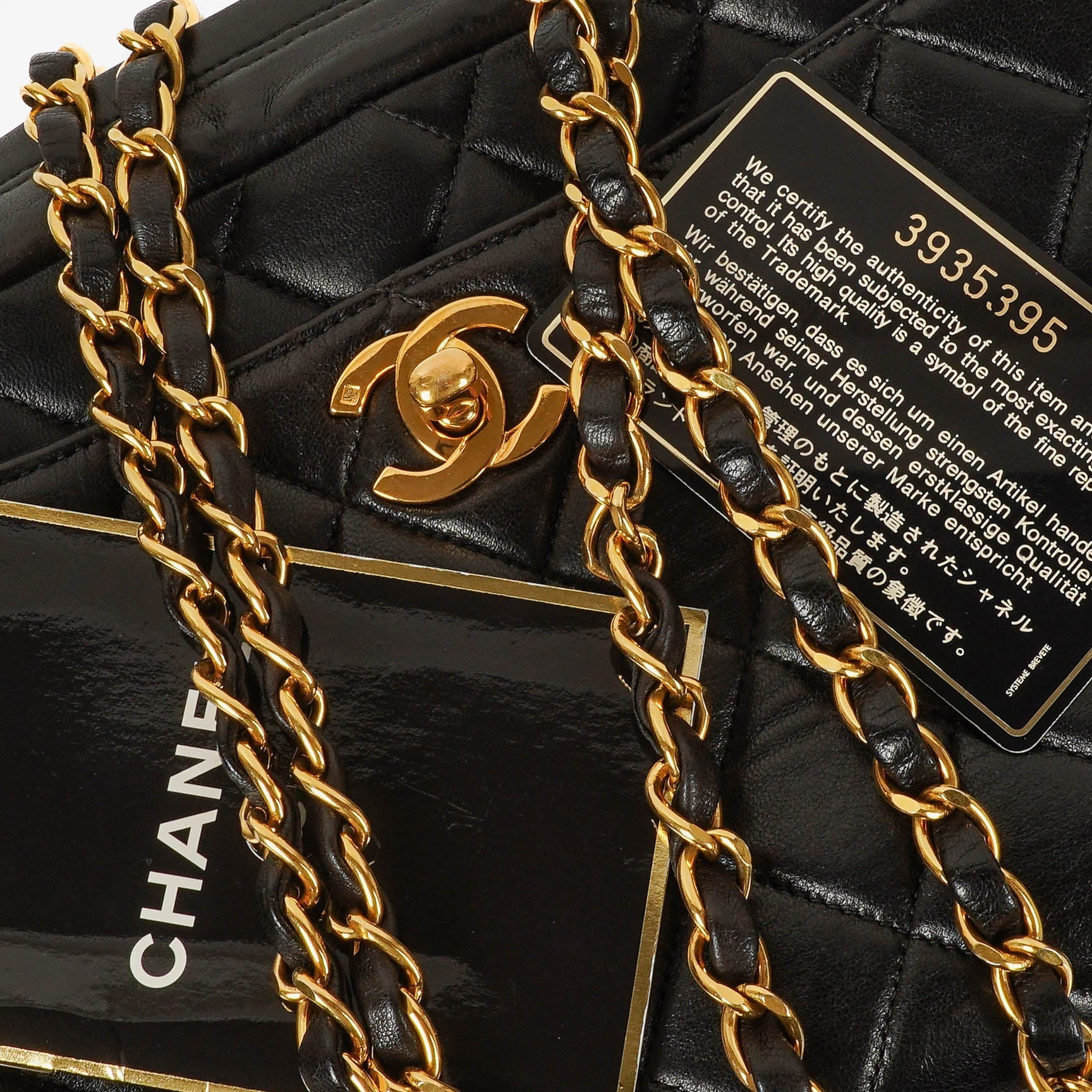 Chanel Vintage Camera Bag mit Fronttasche aus schwarzem gestepptem Leder mit 24K vergoldeter Hardware