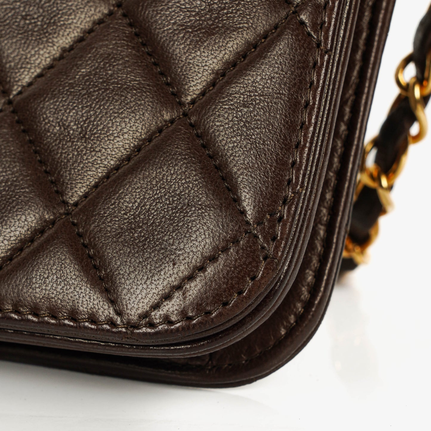Chanel Classic Full Flap Tasche aus braunem gestepptem Lammleder mit 24K vergoldeter Hardware
