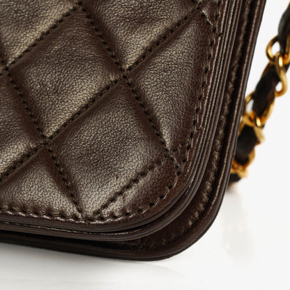 Chanel Classic Full Flap Tasche aus braunem gestepptem Lammleder mit 24K vergoldeter Hardware