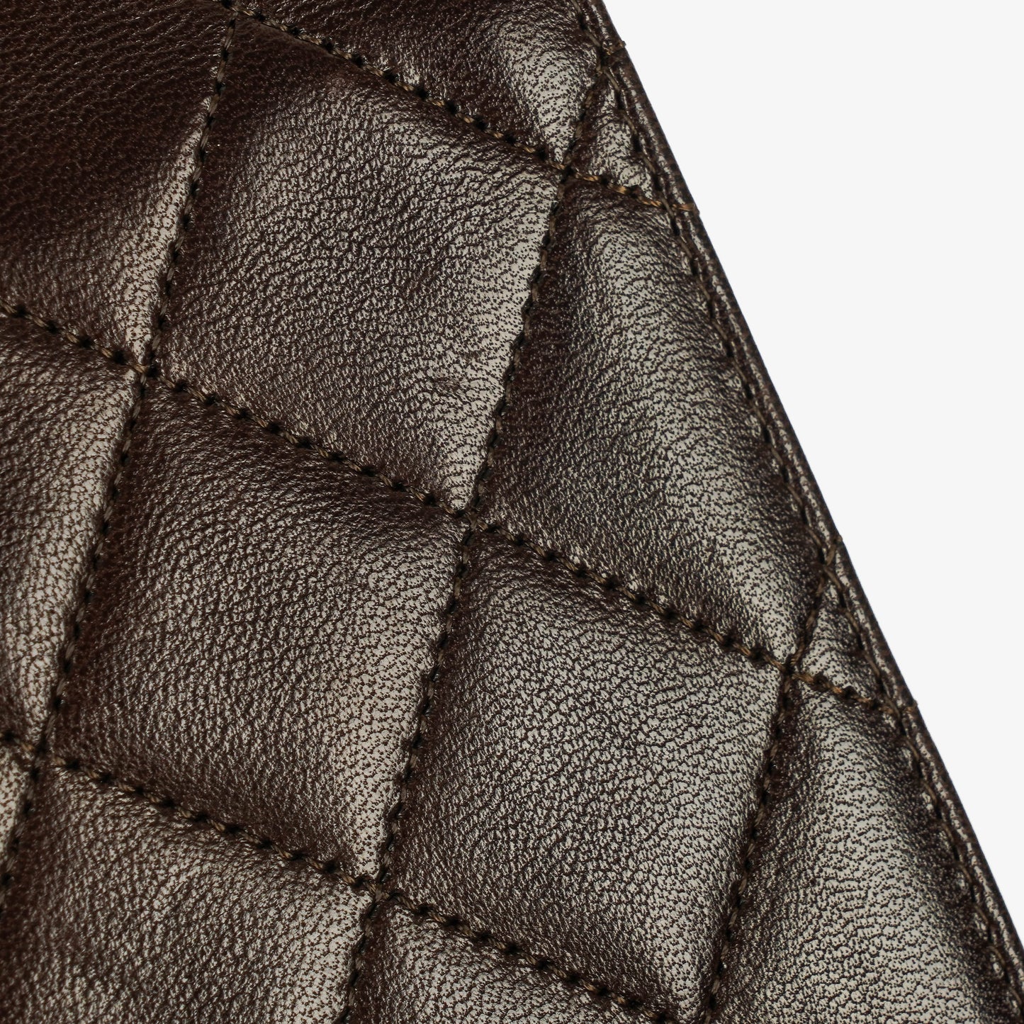 Chanel Classic Full Flap Tasche aus braunem gestepptem Lammleder mit 24K vergoldeter Hardware