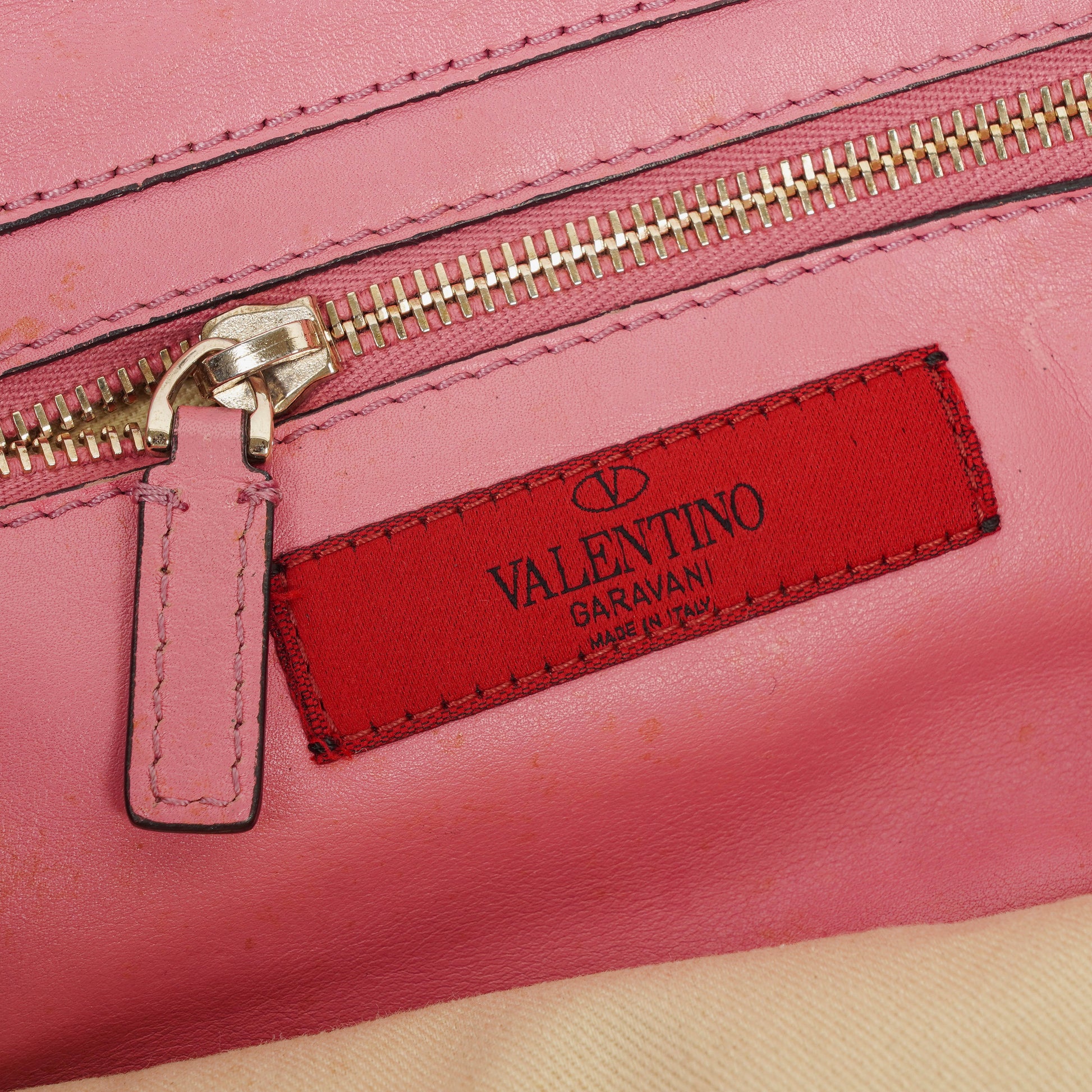 Valentino Garavani Rockstud Kleine Trapez Tote-Tasche aus pinkem Leder