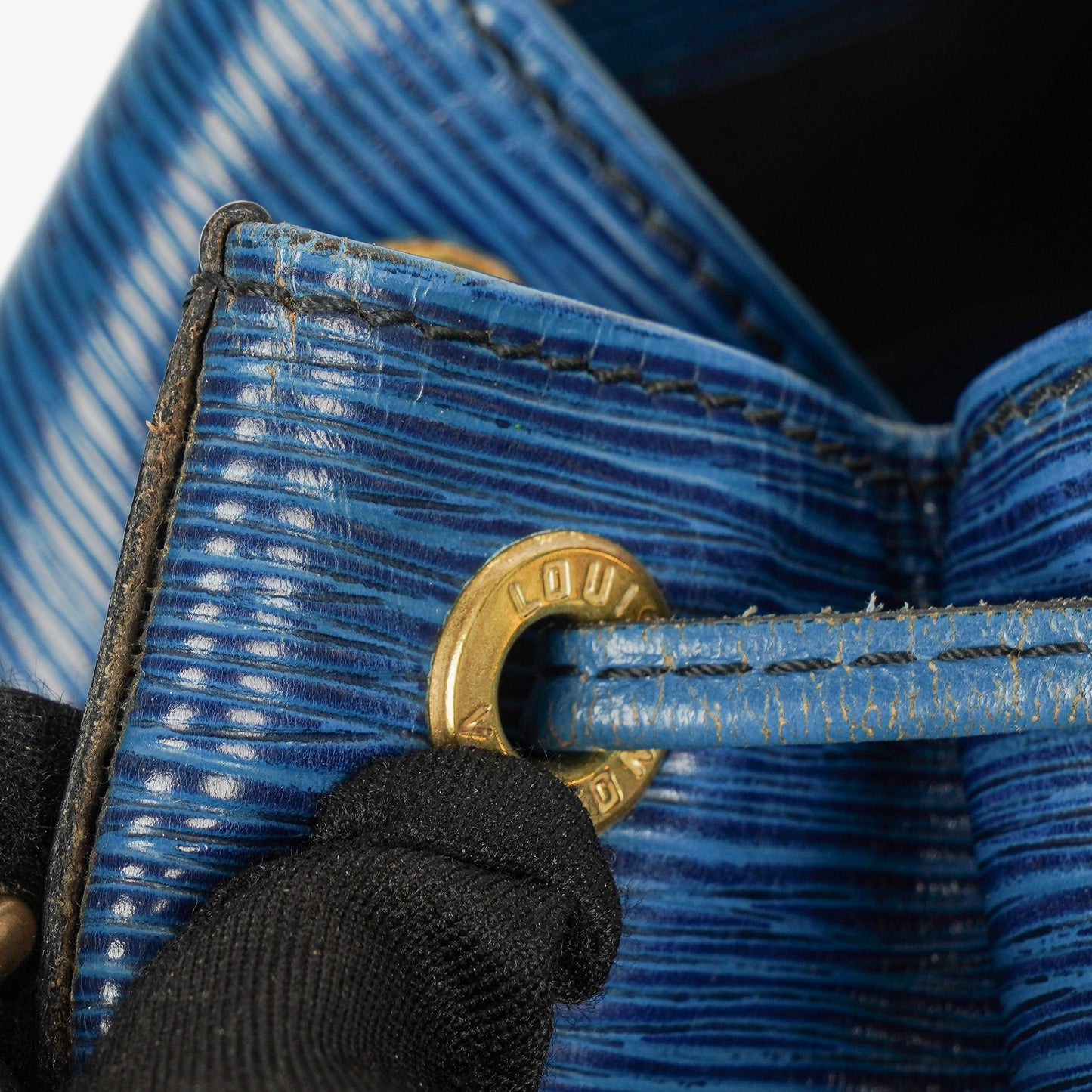 Louis Vuitton Noe Grande GM Schultertasche aus blauem Epi Leder