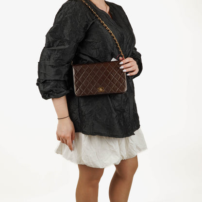 Chanel Classic Full Flap Tasche aus braunem gestepptem Lammleder mit 24K vergoldeter Hardware