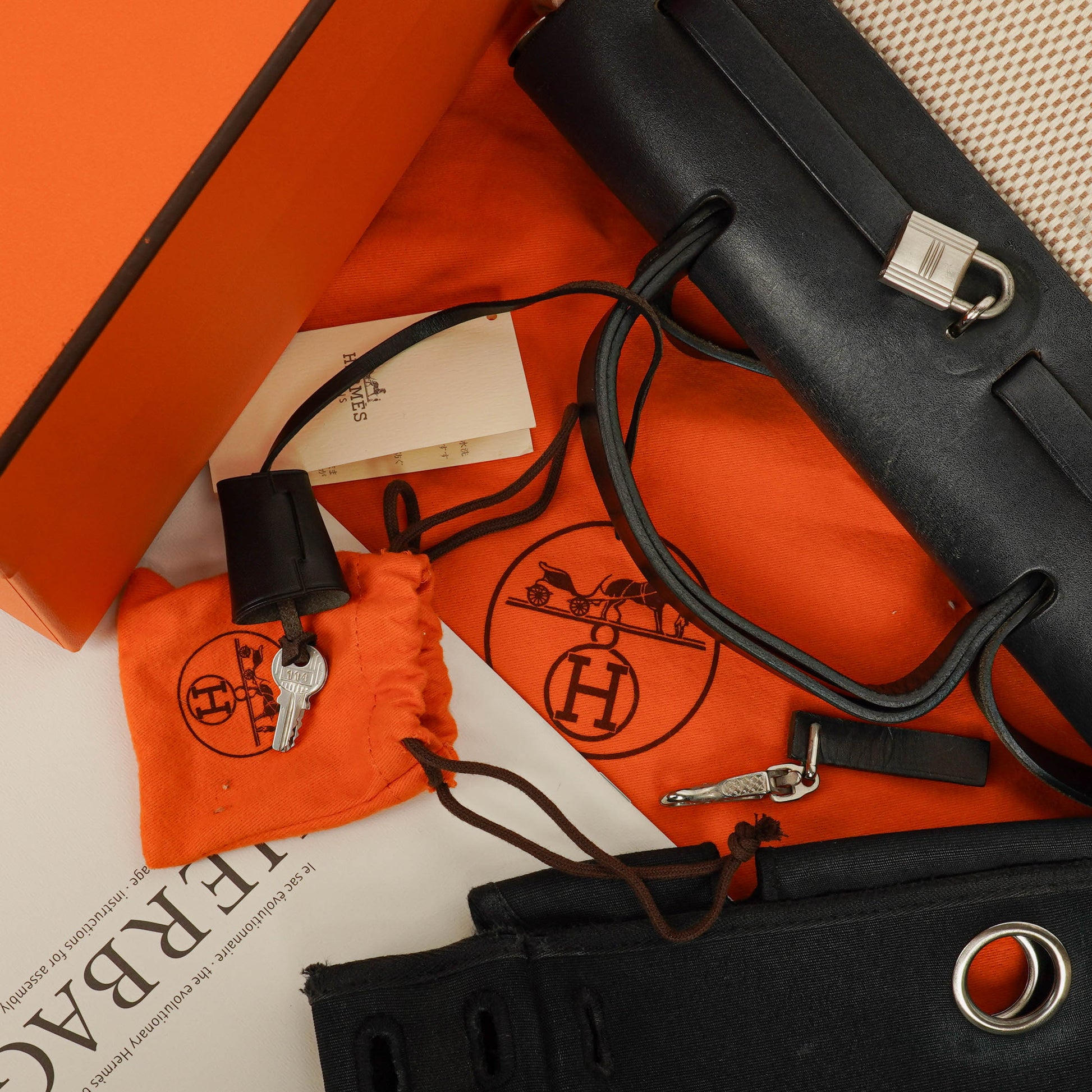 Hermès Herbag PM 2-in-1 Tasche aus Vache Hunter Criss Viking in Natur/Schwarz
