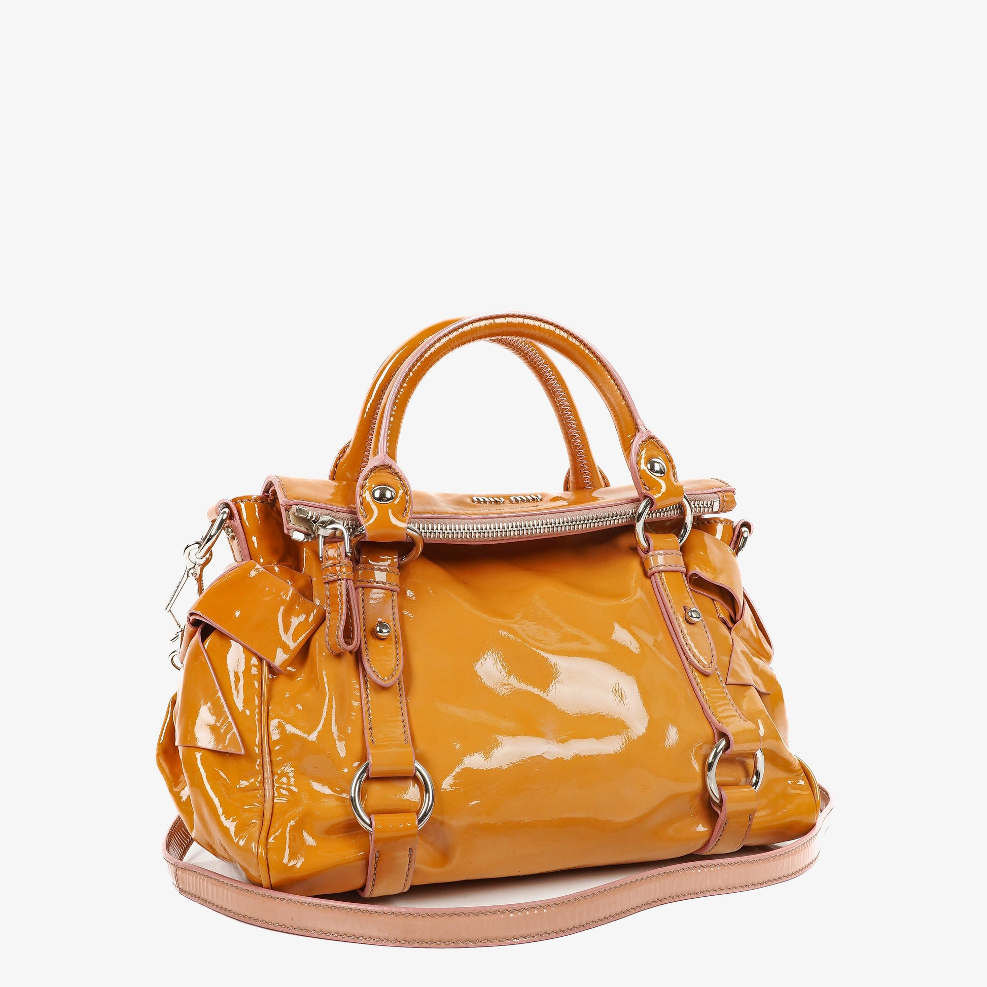 Miu Miu Schleifen-Satchel-Tasche aus Lackleder