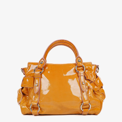 Miu Miu Schleifen-Satchel-Tasche aus Lackleder