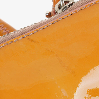 Miu Miu Schleifen-Satchel-Tasche aus Lackleder