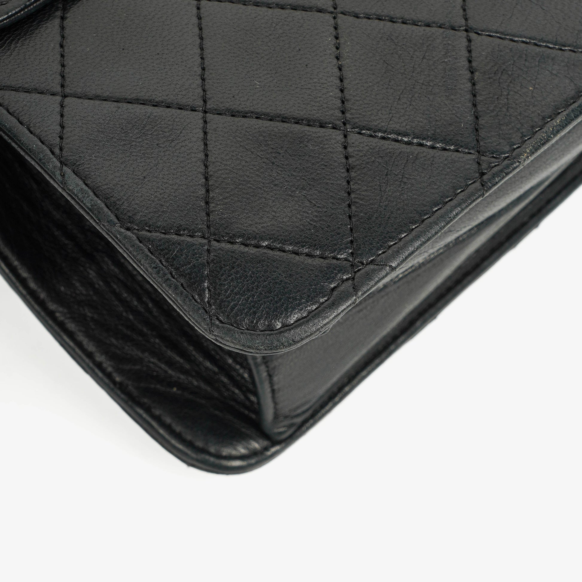 Chanel Classic Single Flap Tasche aus gestepptem Lammleder mit 24K vergoldeter Hardware