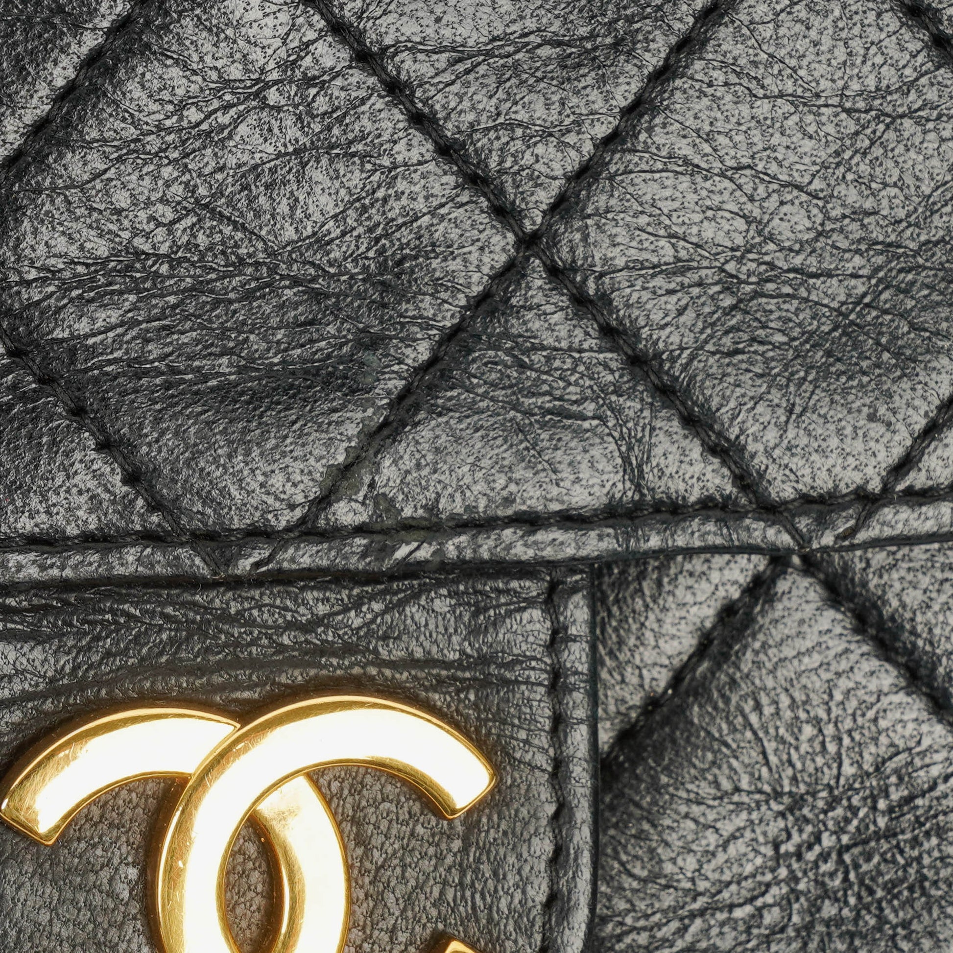Chanel Classic Single Flap Tasche aus gestepptem Lammleder mit 24K vergoldeter Hardware