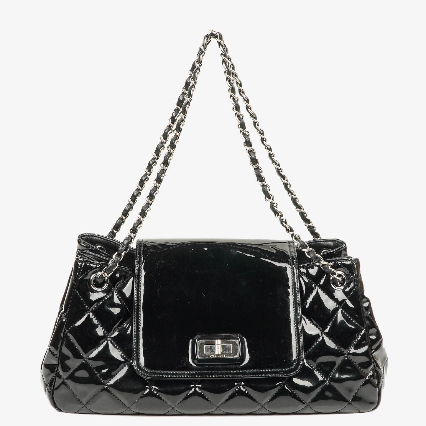 Chanel Reissue Akkordeon Flap Tasche aus schwarzem gestepptem Lackleder