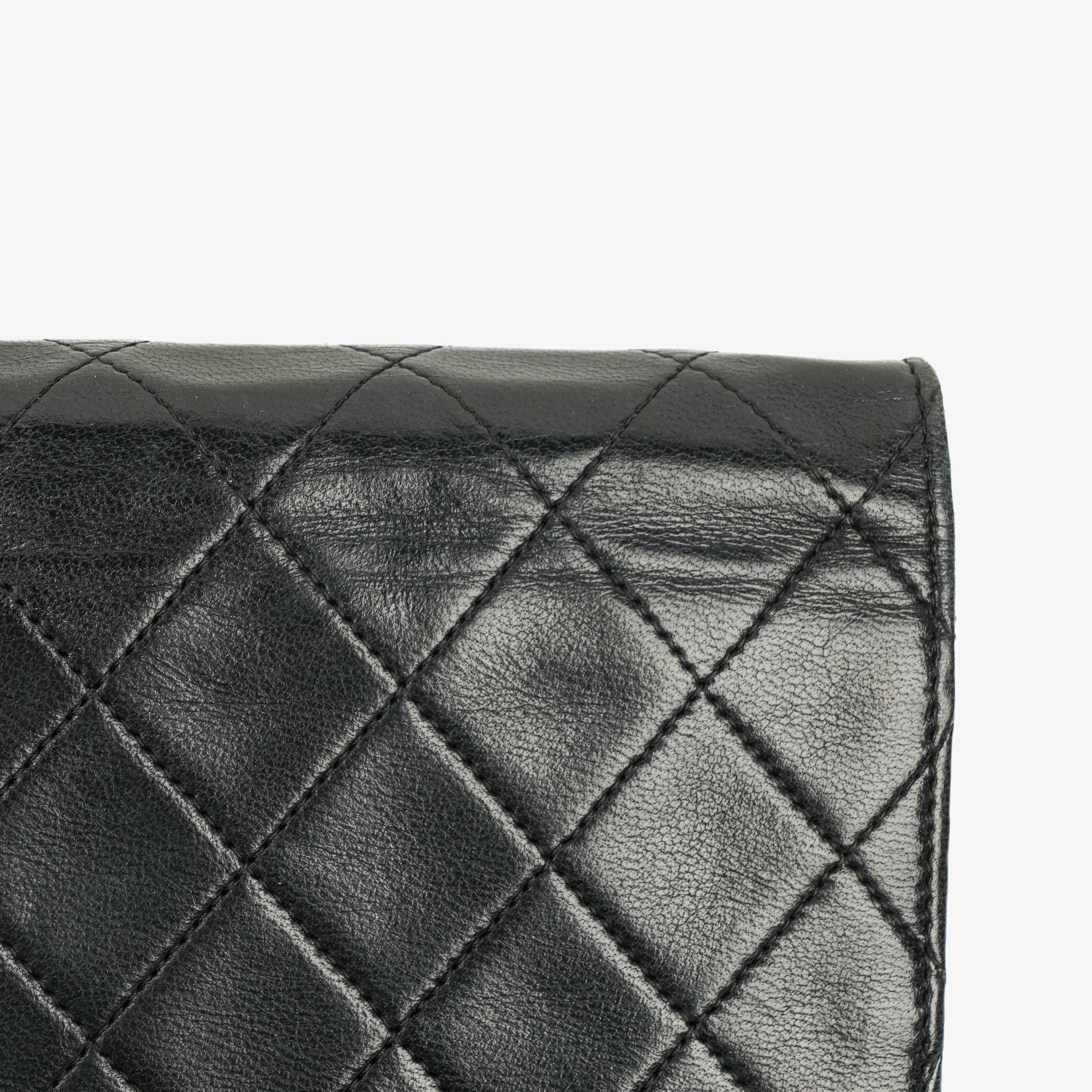 Chanel Classic Single Flap Tasche aus gestepptem Lammleder mit 24K vergoldeter Hardware