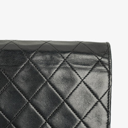 Chanel Classic Single Flap Tasche aus gestepptem Lammleder mit 24K vergoldeter Hardware