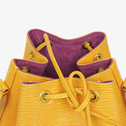 Louis Vuitton Petit Noe Schultertasche aus gelbem Epi Leder