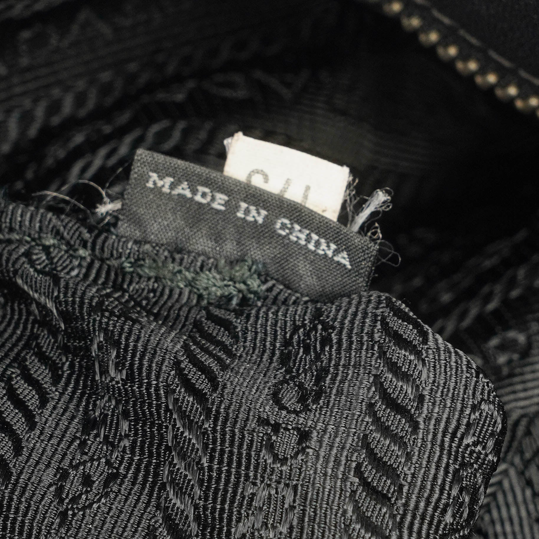 Prada Tessuto Nylon Tasche