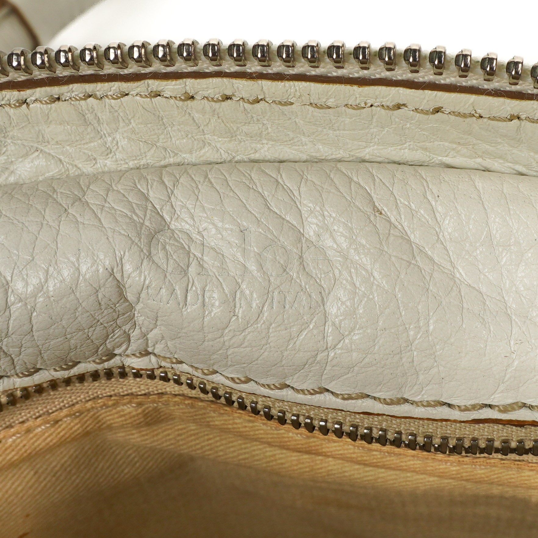 Chloe Paddington Satchel Bag in Weiß