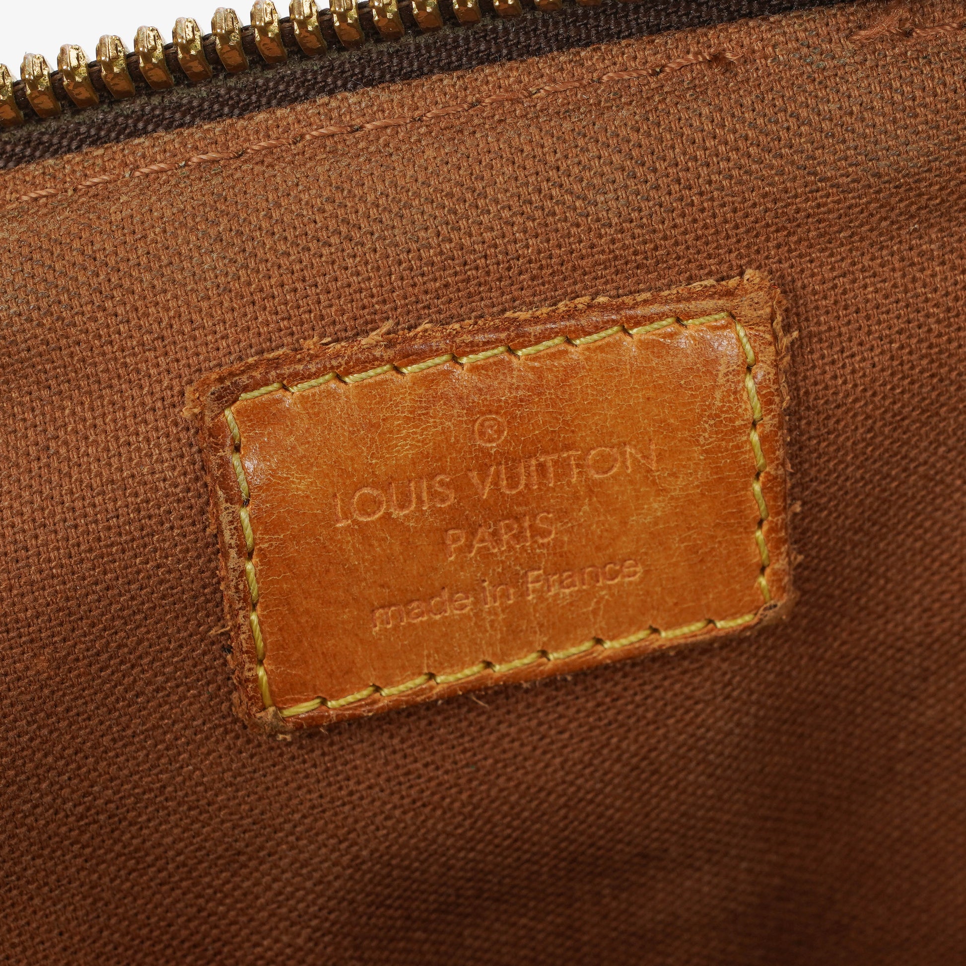 Louis Vuitton Palermo PM Schultertasche aus Monogram Canvas
