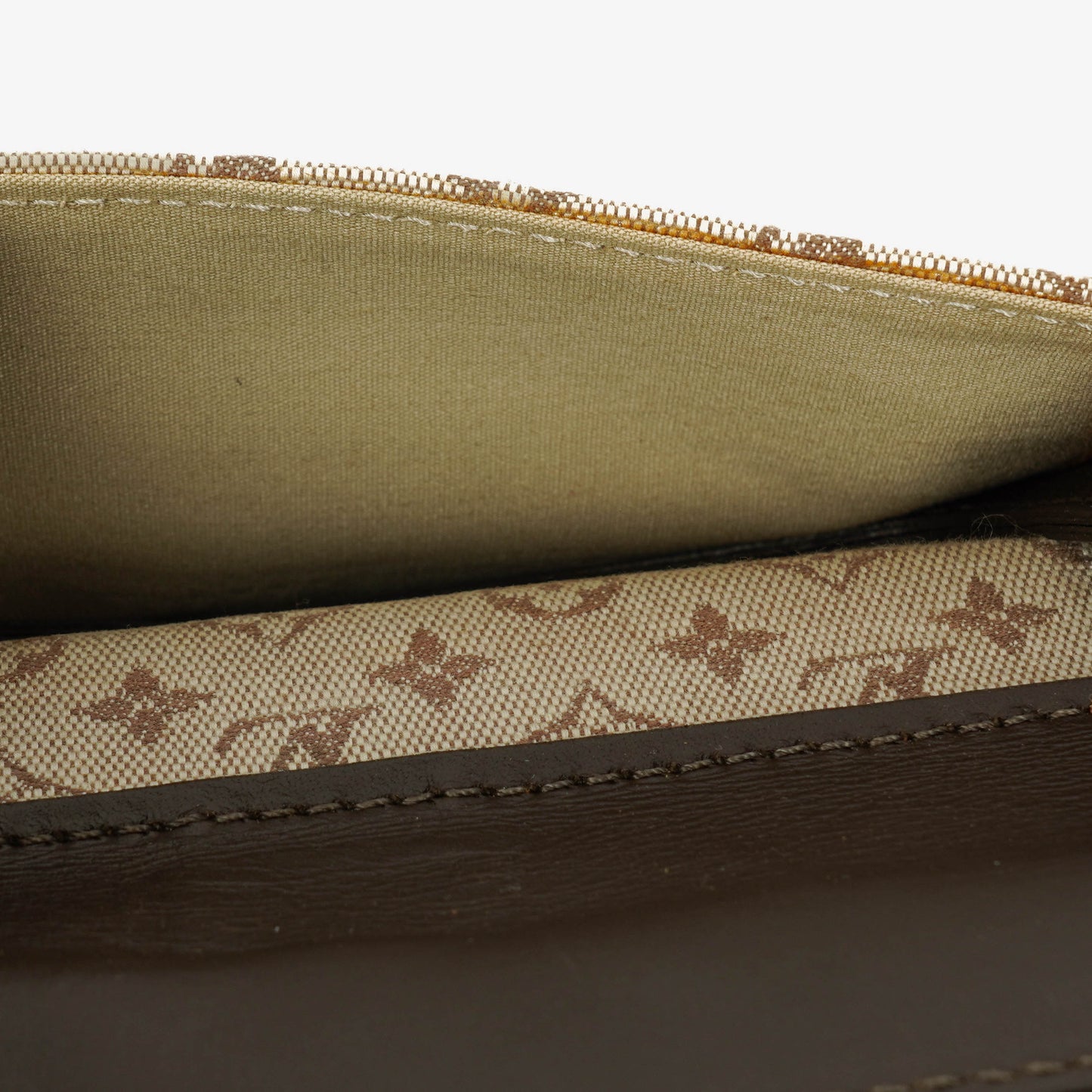 Louis Vuitton Juliette Crossbody Bag aus Monogram Mini Lin