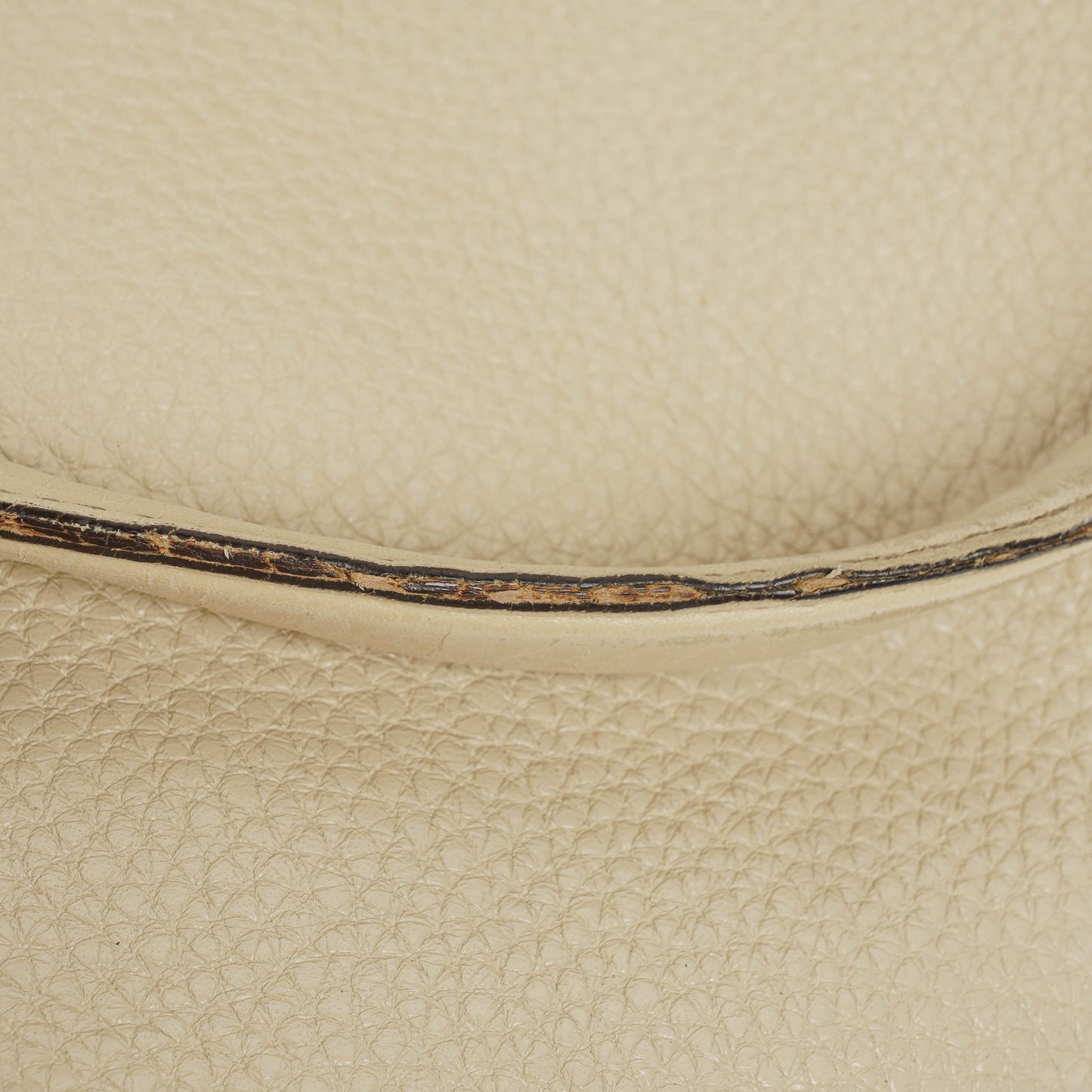 Gucci Soho Tote Bag aus neutralem Leder