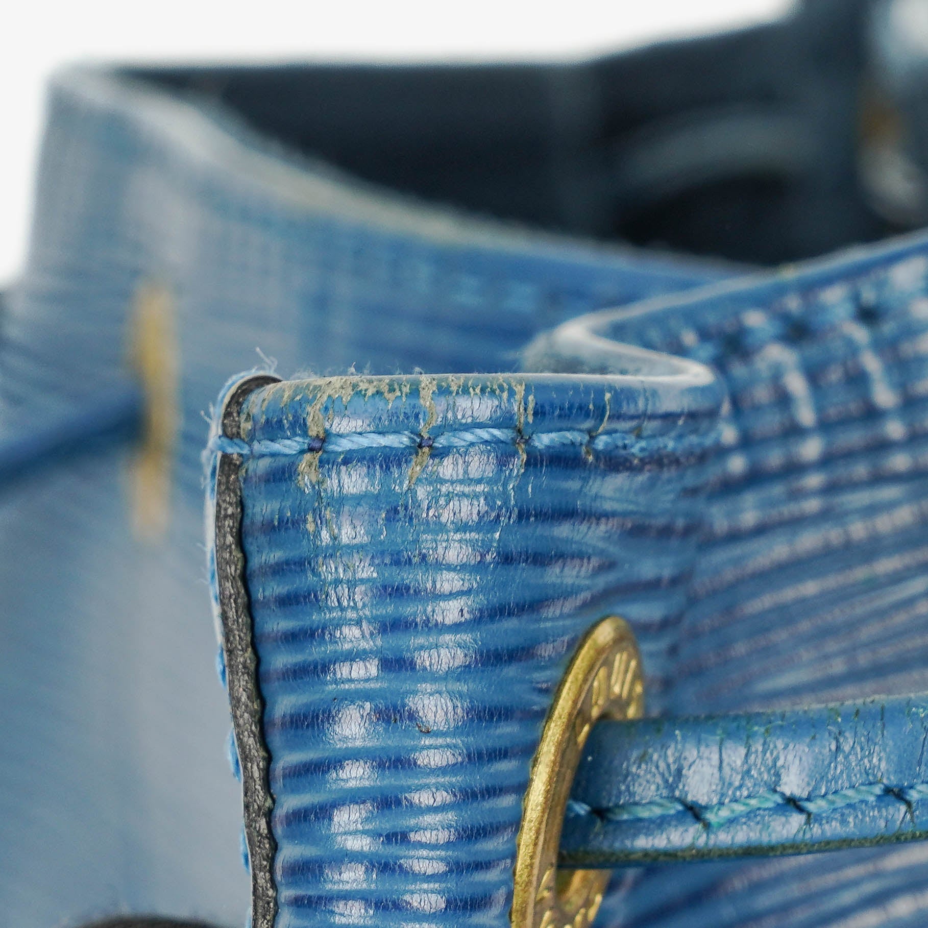 Louis Vuitton Noe Grande GM Schultertasche aus blauem Epi-Leder