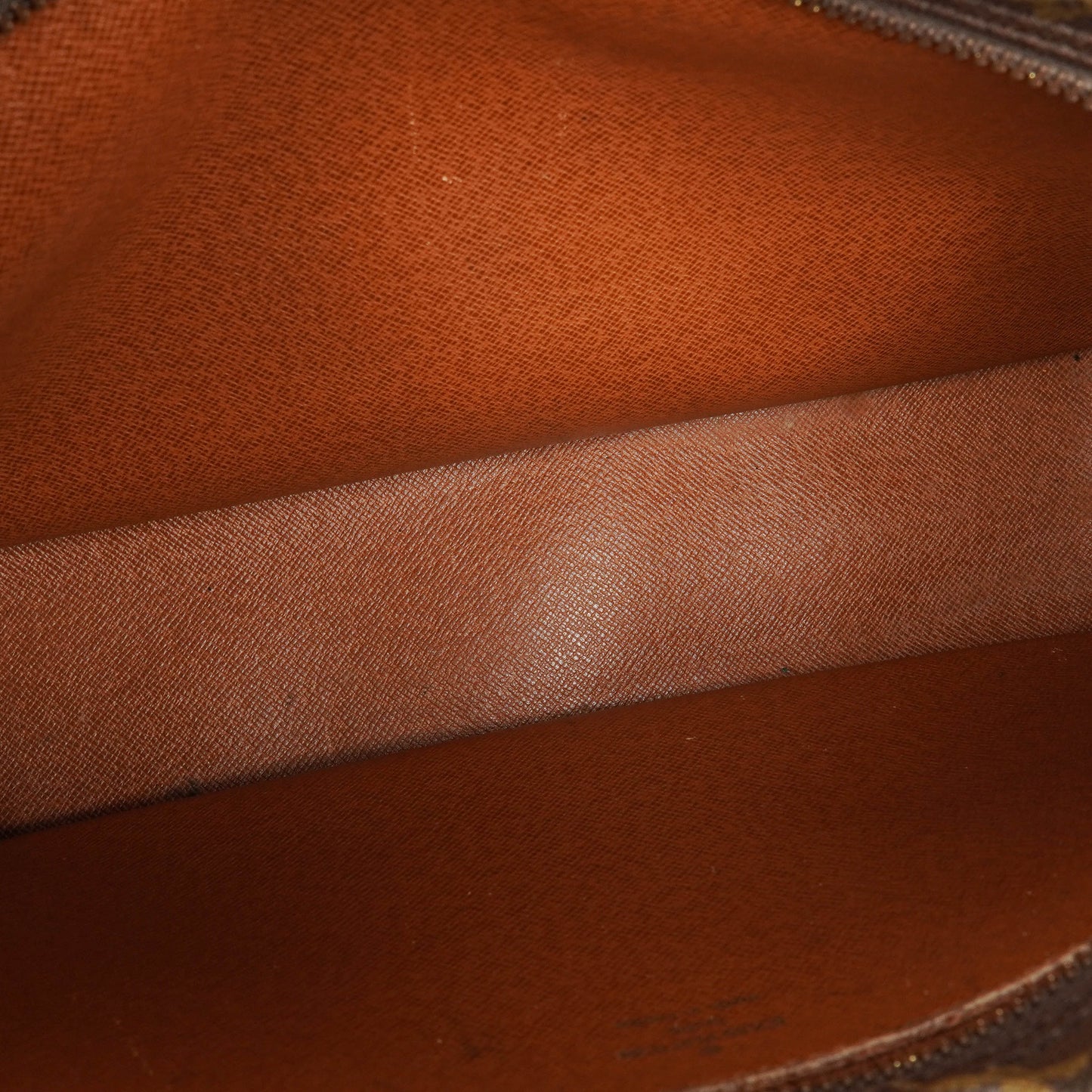 Louis Vuitton Trocadero 30 aus Monogram Canvas