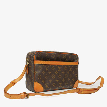Louis Vuitton Trocadero 30 aus Monogram Canvas