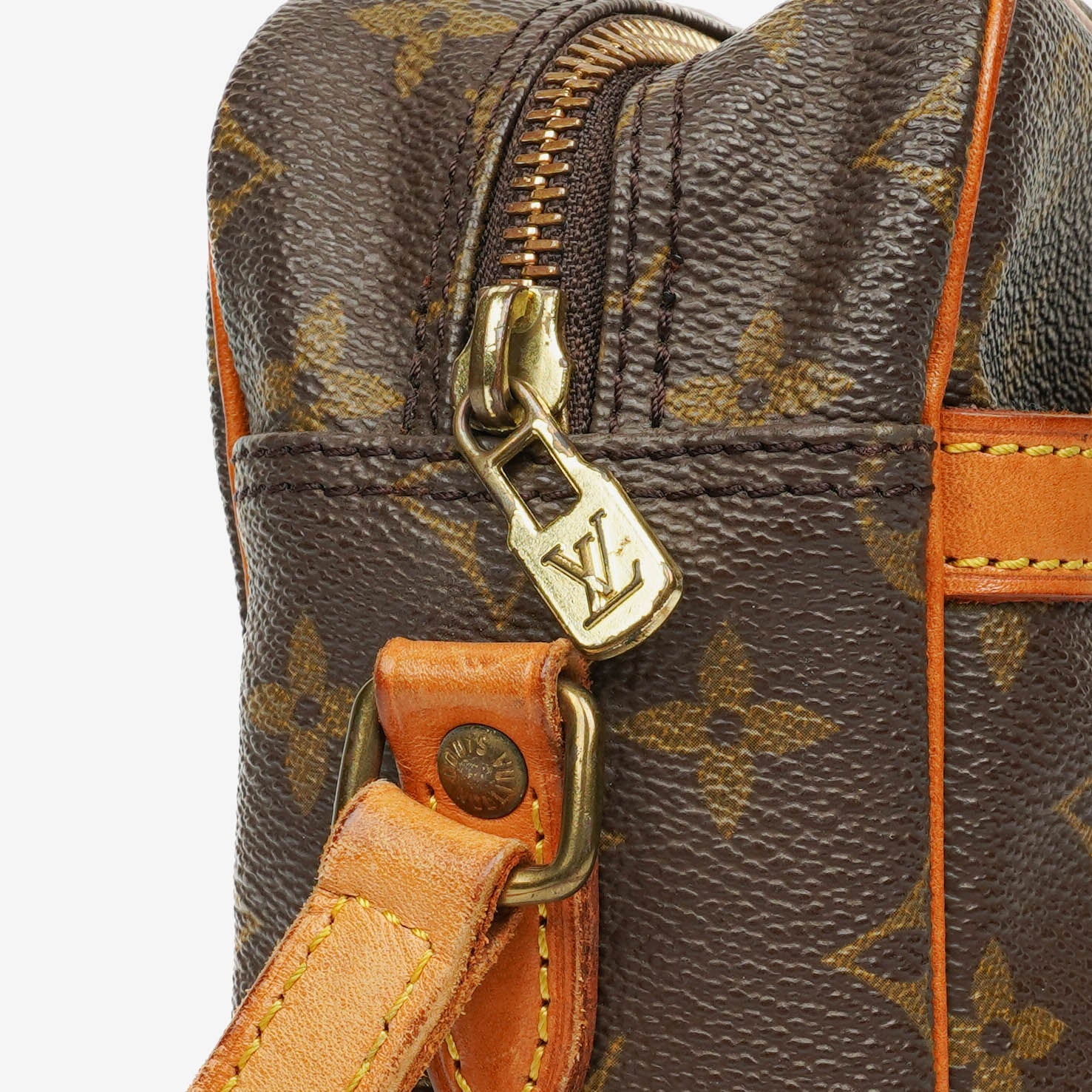 Louis Vuitton Trocadero 30 aus Monogram Canvas