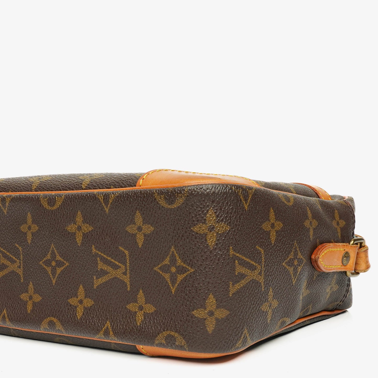 Louis Vuitton Trocadero 30 aus Monogram Canvas