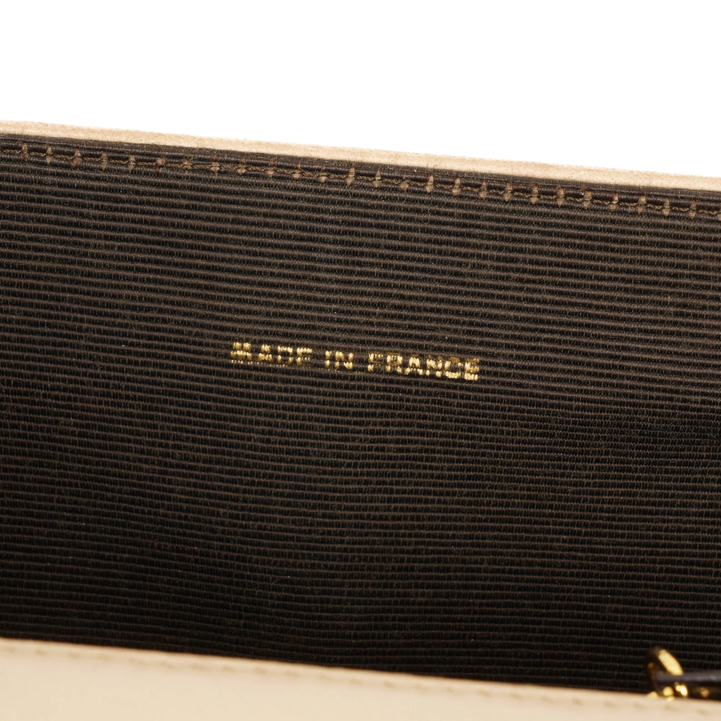 Chanel Half Moon Klappentasche aus beigem gestepptem Lammleder