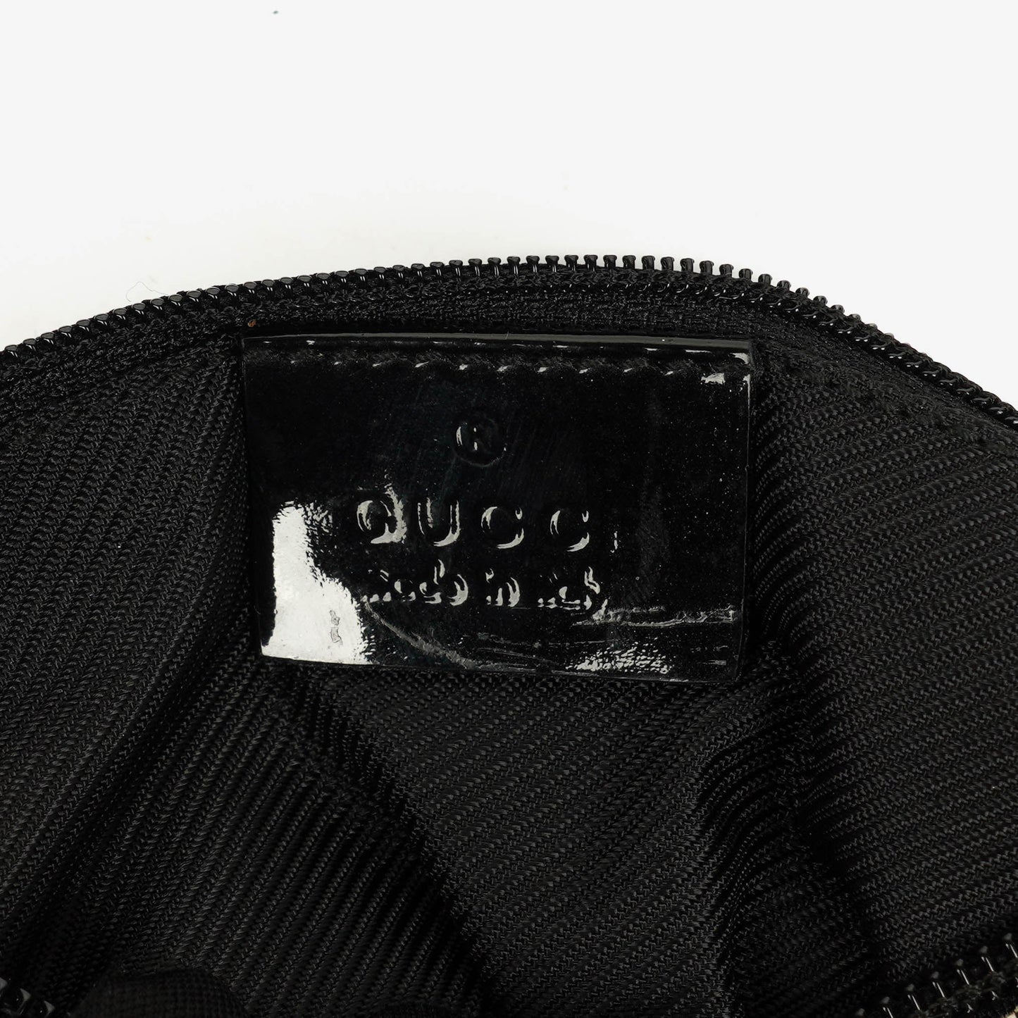Gucci Hobo Bag aus schwarzem Lackleder mit geflochtenem Henkel und Ring