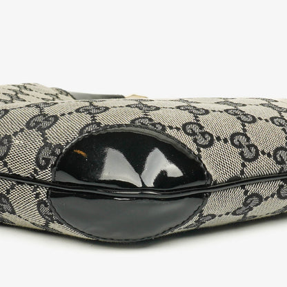 Gucci Hobo Bag aus schwarzem Lackleder mit geflochtenem Henkel und Ring