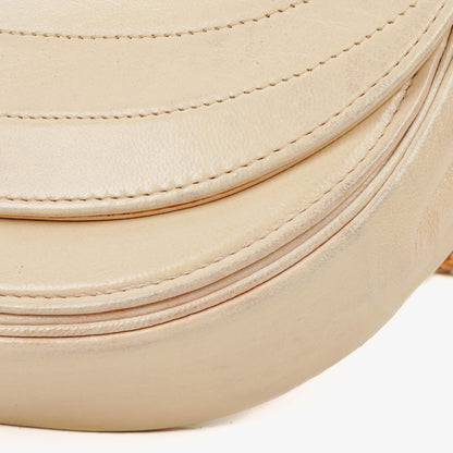 Chanel Half Moon Klappentasche aus beigem gestepptem Lammleder