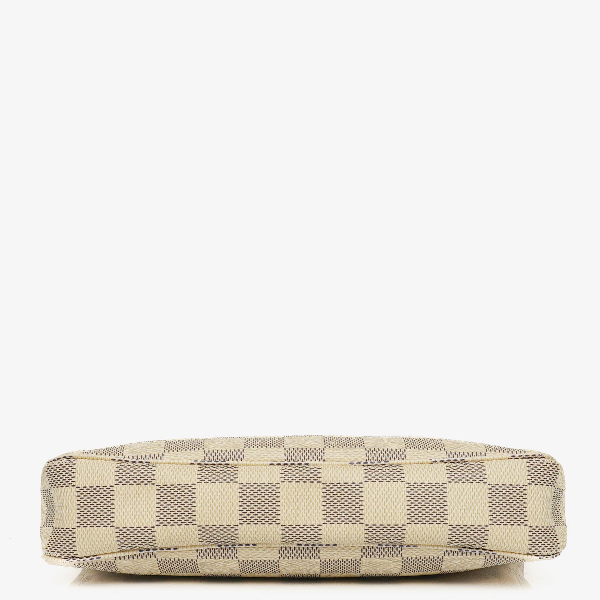 Louis Vuitton Pochette Accessoires Clutch aus Damier Azur Canvas