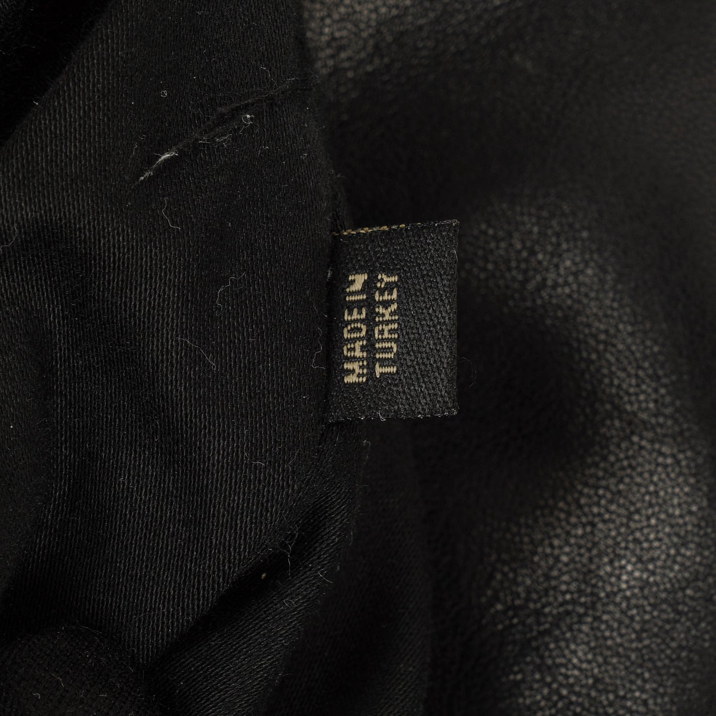 Miu Miu Coffer Matelassé Hobo Tasche aus schwarzem Leder
