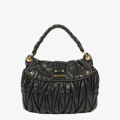 Miu Miu Coffer Matelassé Hobo Tasche aus schwarzem Leder