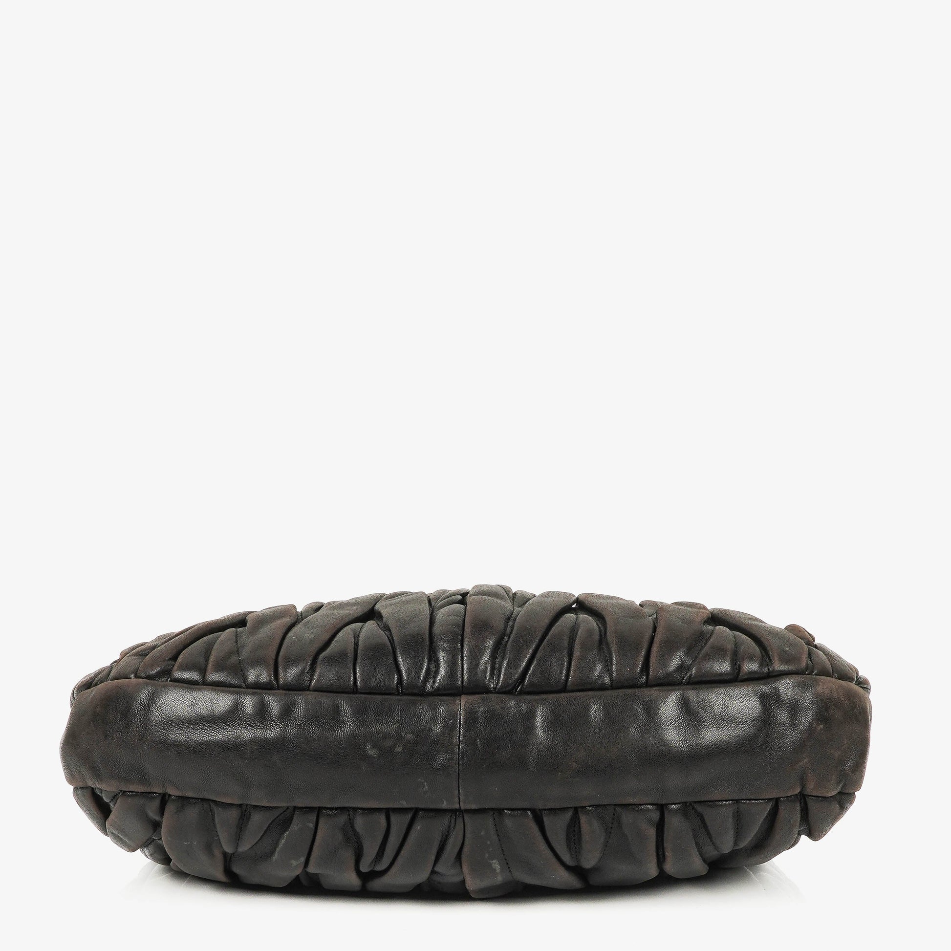 Miu Miu Coffer Matelassé Hobo Tasche aus schwarzem Leder