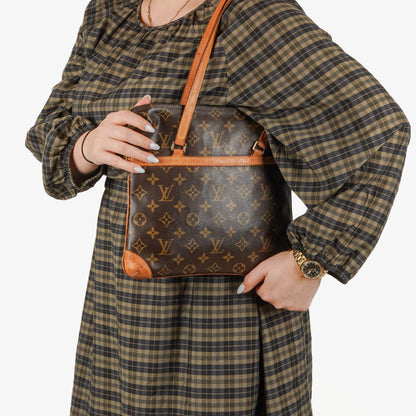 Louis Vuitton Coussin GM aus Monogram Canvas