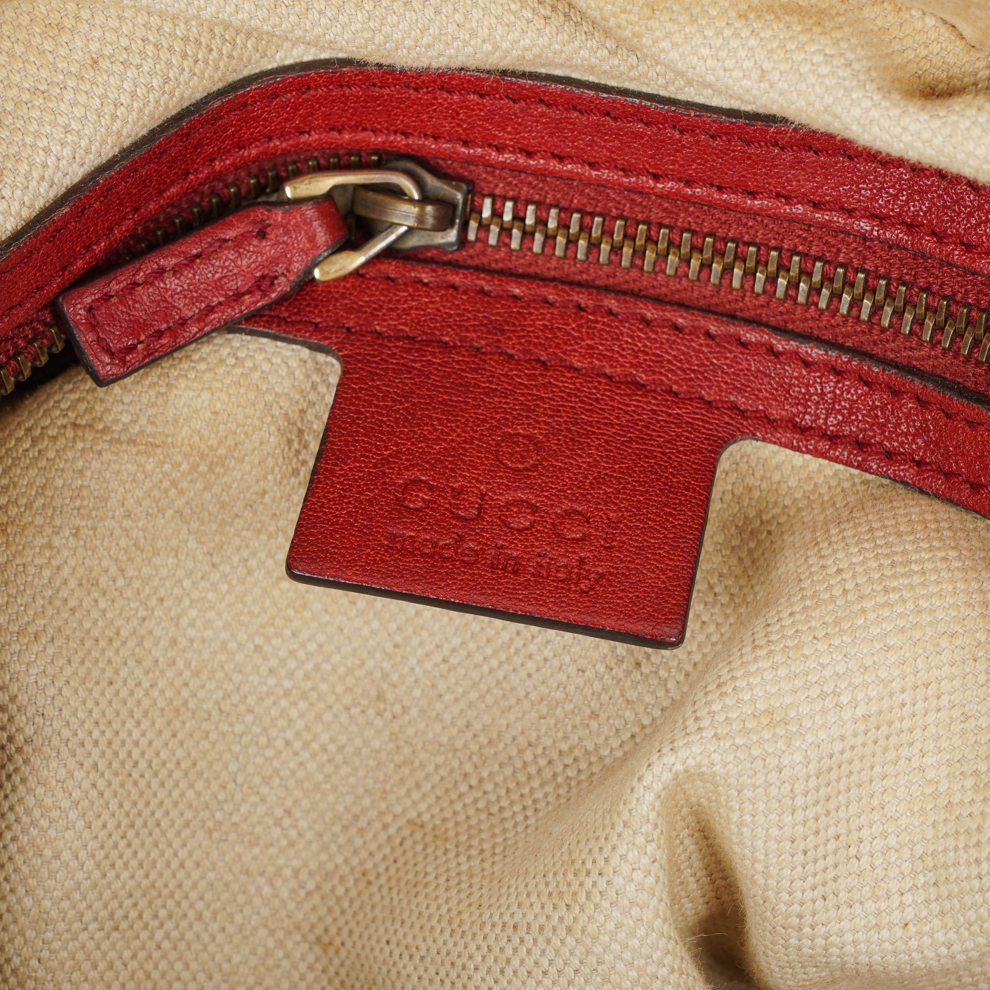 Gucci Miss GG Original Beige/Himbeerrot GG Canvas Hobo-Tasche